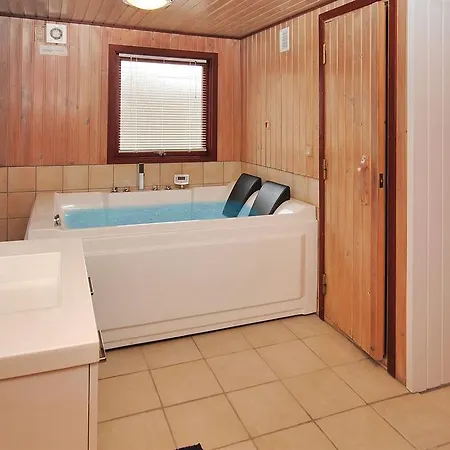 Feriehus Holiday Brunbjergvej B- 710 Søndervig